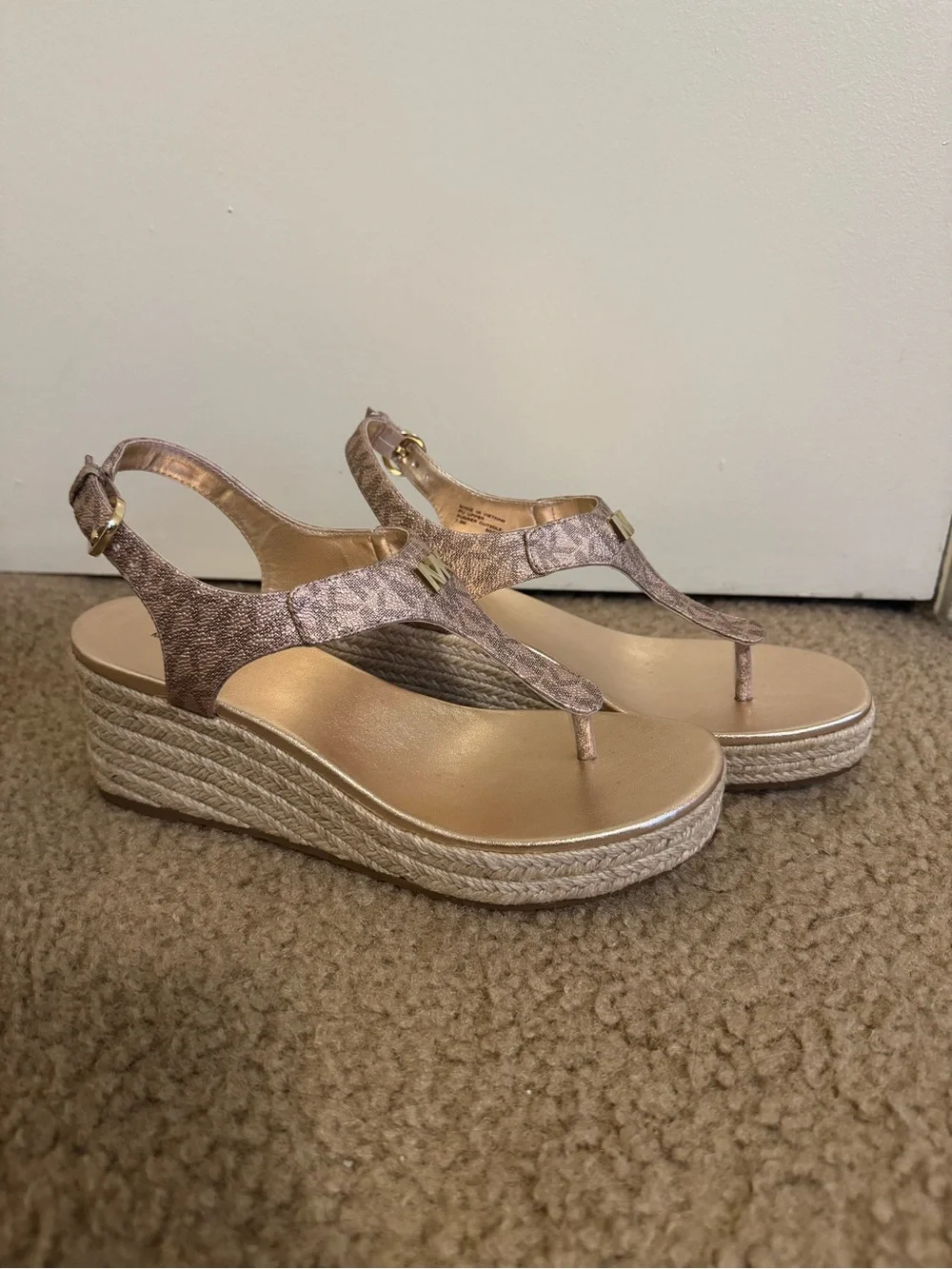 MICHAEL Michael Kors Laney Thong Espadrille Jute Wedge Sandals Rose Gold 7.5